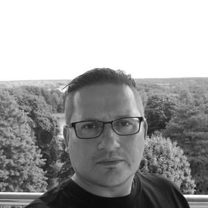 Meet your Posher, Chris